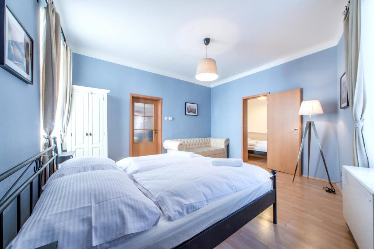 Prague Locals Monastery Apartments Luaran gambar
