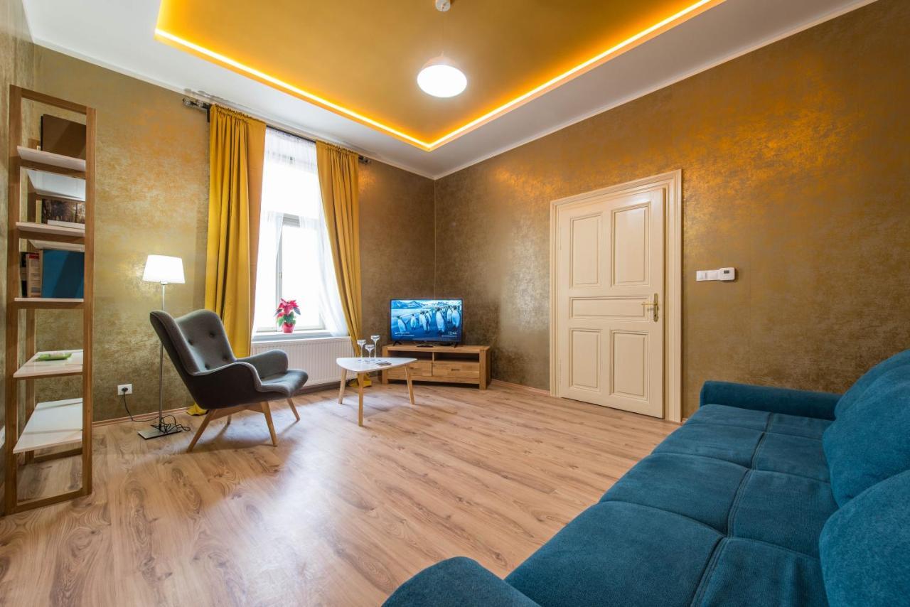 Prague Locals Monastery Apartments Luaran gambar