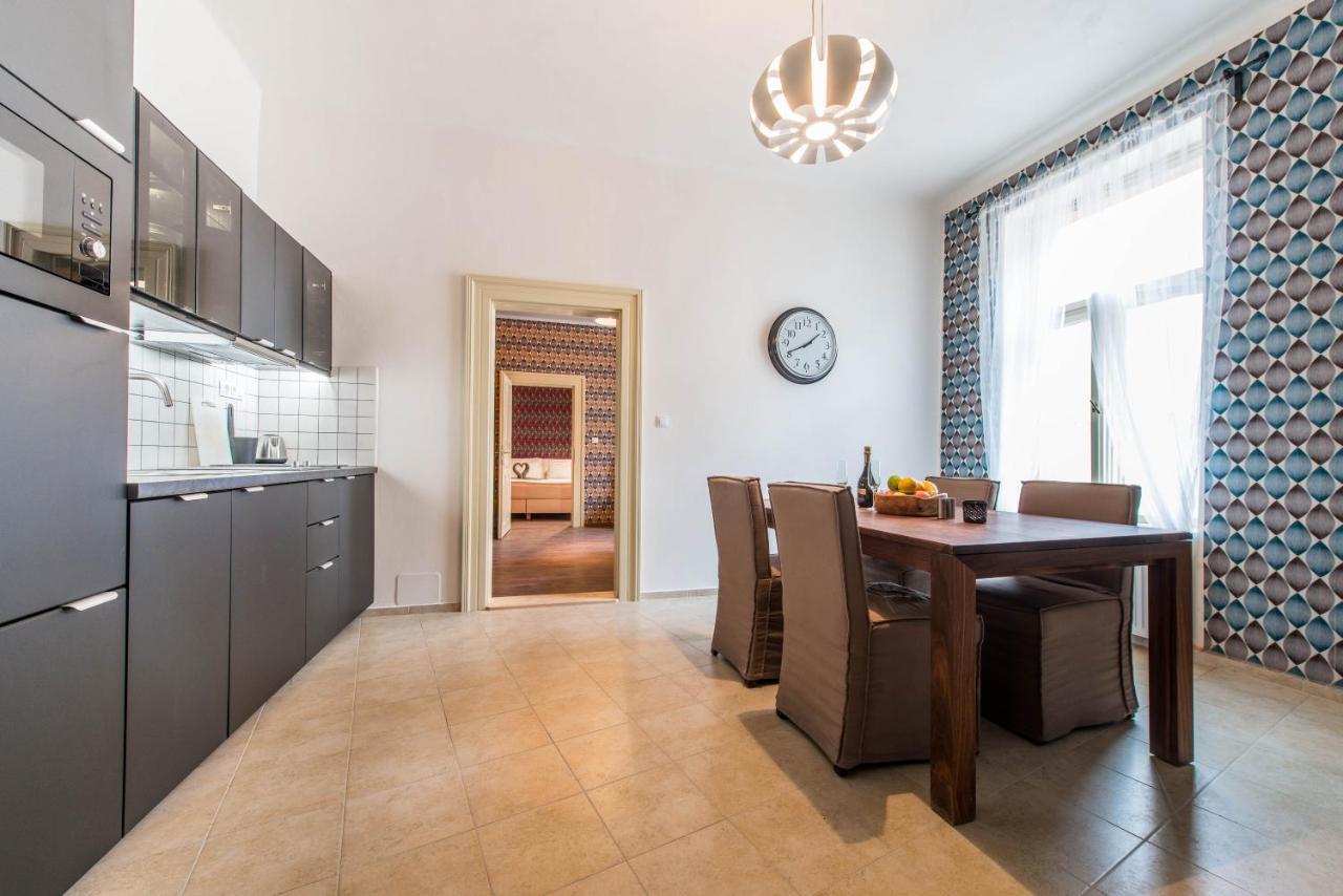 Prague Locals Monastery Apartments Luaran gambar