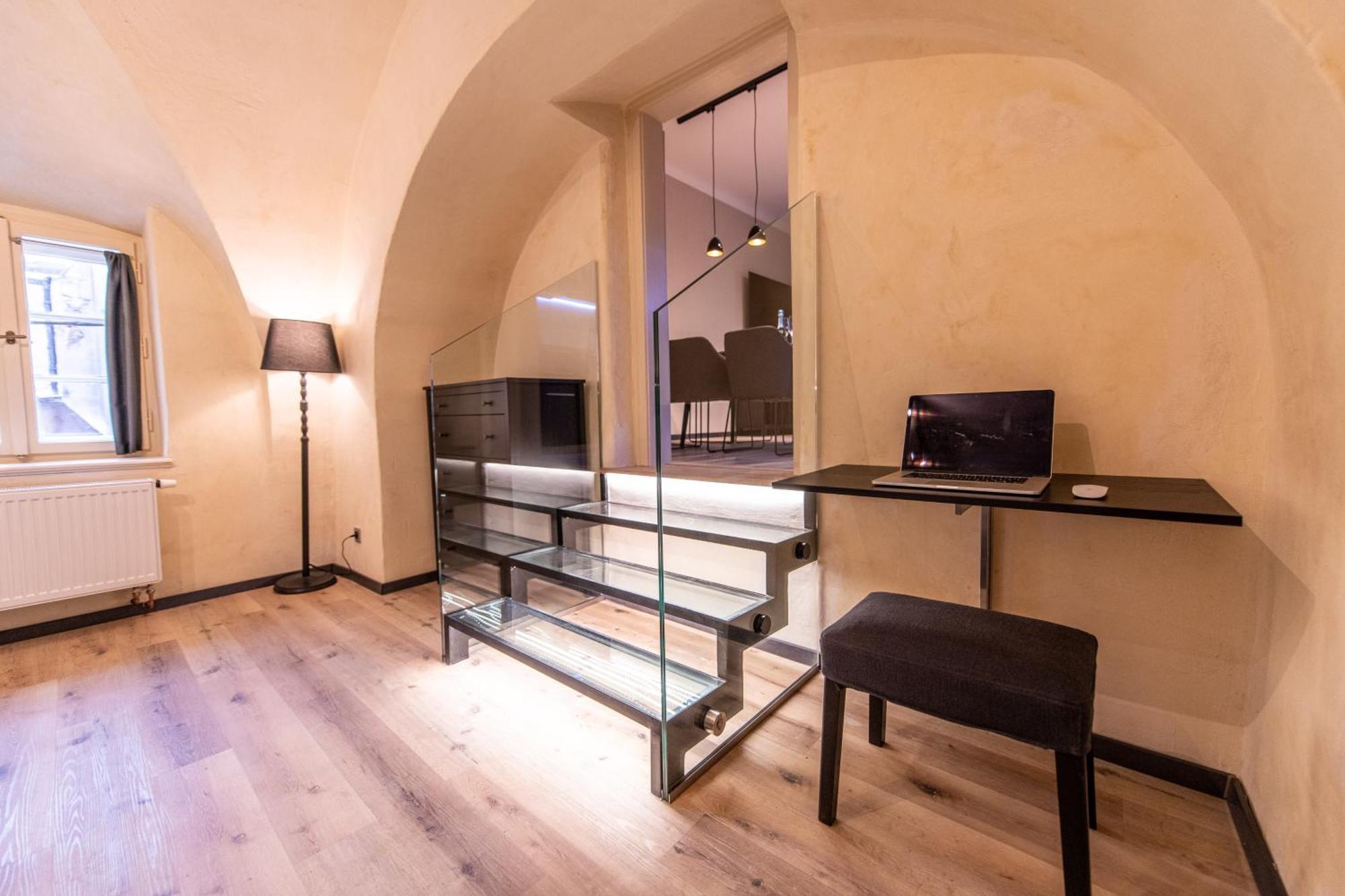 Prague Locals Monastery Apartments Luaran gambar
